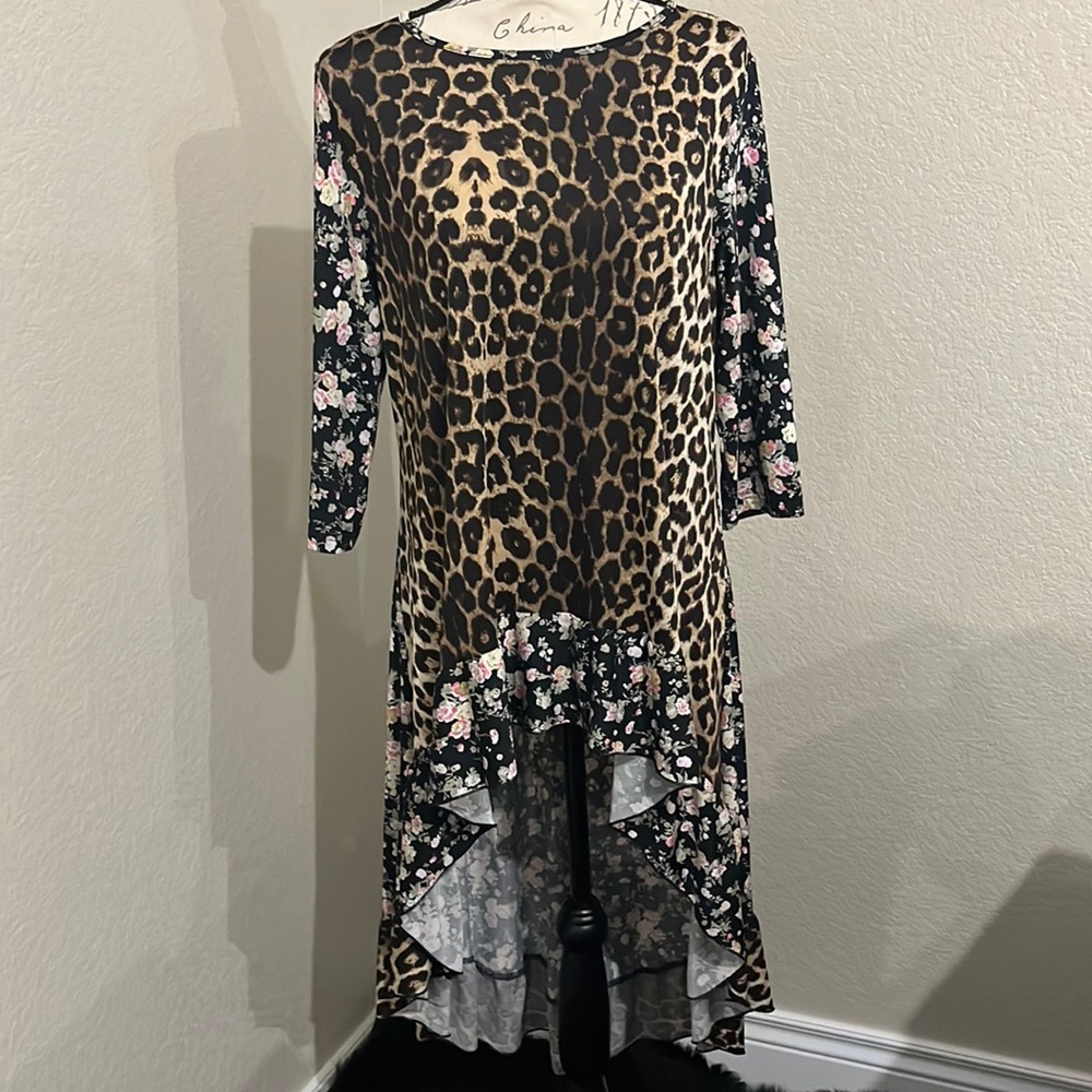 Leopard and floral print high low top